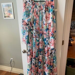 H & M crepe flowy floral dress